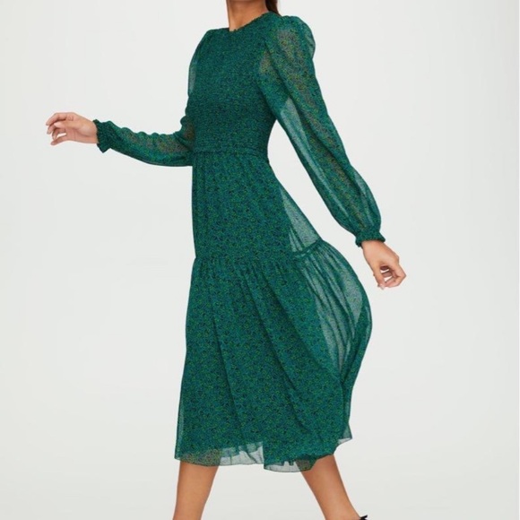 ISO Aritzia Wilfred Rosalyn dress XS or S - Picture 2 of 3